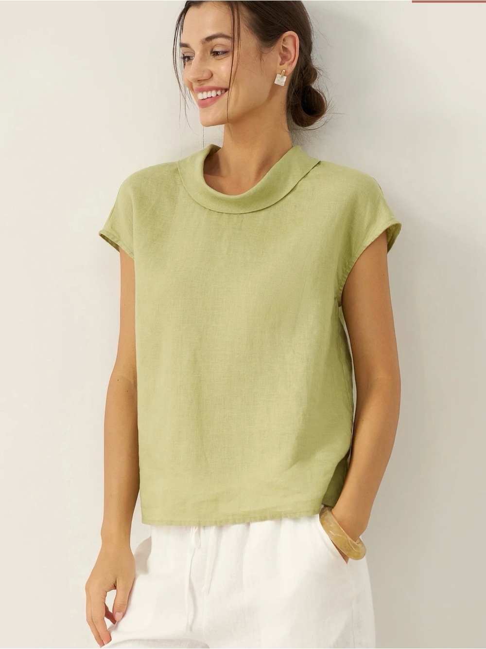 Linen top with Rolled Neck - Picture 6 of 16